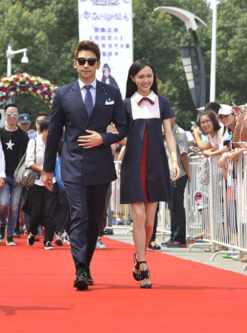 Bi Rain được khen vì cử chỉ lịch sự bên Đường Yên - 5