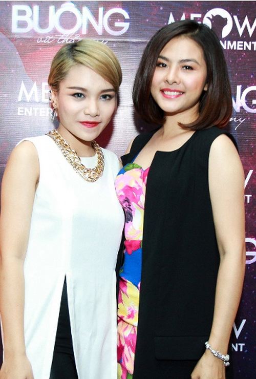 quot;Bạn gái tin đồnquot; của Sơn Tùng gợi cảm mừng Vũ Thảo My - 4