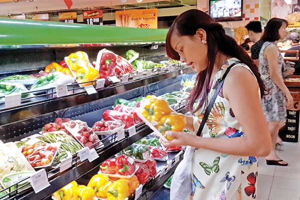 Lo thực phẩm quot;bẩnquot;, người Việt vẫn nhắm mắt mua - 1