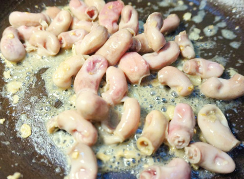 Bao tử cá ba sa xào dưa cải chua trôi cơm - 5