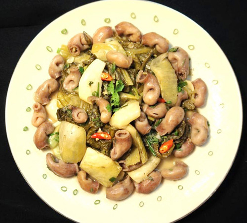 Bao tử cá ba sa xào dưa cải chua trôi cơm - 9