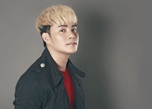 A Tuân lột xác sau thời gian quot;ở ẩnquot; - 3