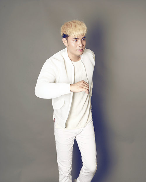 A Tuân lột xác sau thời gian quot;ở ẩnquot; - 5