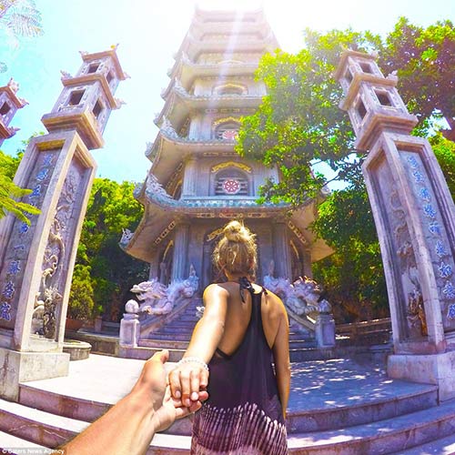 Loạt ảnh quot;Follow mequot; thú vị của một cặp đôi Canada tại Việt Nam - 3