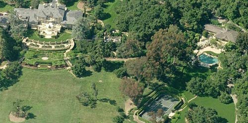 Xếp hạng 10 dinh thự đắt đỏ của ngôi sao thế giới - 14