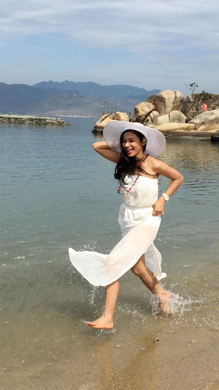 Kim Hiền hạnh phúc kỷ niệm 1 năm ngày cưới - 5
