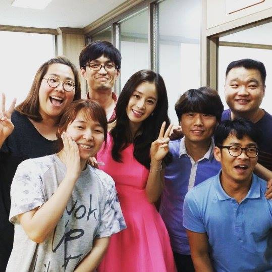 Kim Ha Neul lộ mặt tròn trịa vì tăng cân - 15