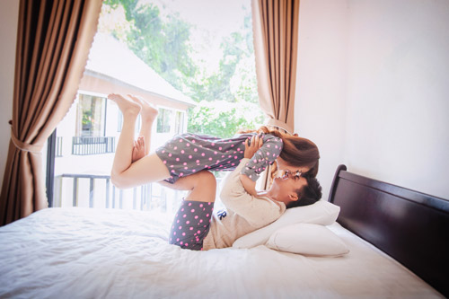 Chuyện tình lãng mạn như phim của cặp đôi yêu 382 ngày - 13