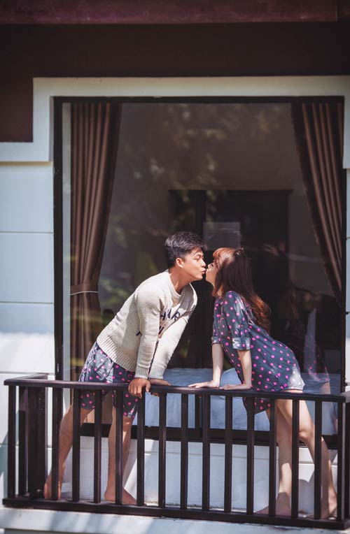 Chuyện tình lãng mạn như phim của cặp đôi yêu 382 ngày - 14