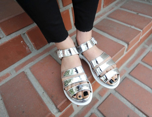 6 phong cách xăng-đan cho mọi dịp - 15