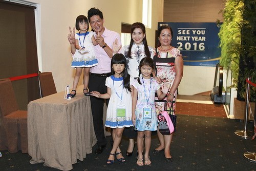 Con gái Trương Ngọc Ánh xinh xắn bên quot;công chúaquot; nhà Bình Minh - 17