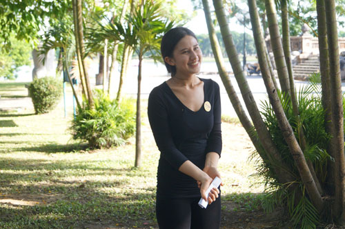 Diana Nguyễn - bông hồng lai khó cưỡng của showbiz Việt - 1