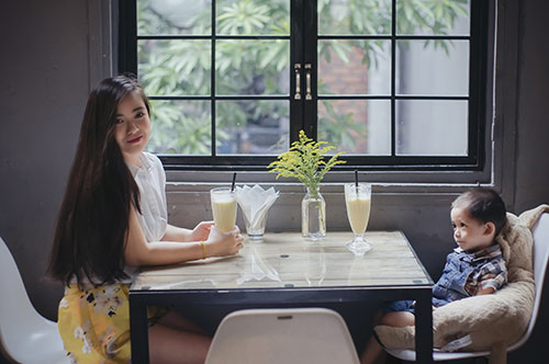Ảo Ngọc, bà mẹ xinh đẹp coi chăm con như chăm quot;Câyquot; - 3