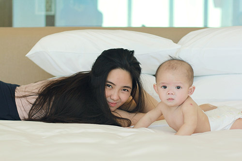 Ảo Ngọc, bà mẹ xinh đẹp coi chăm con như chăm quot;Câyquot; - 2