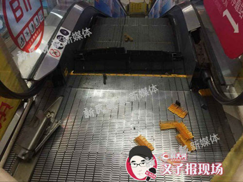 Thang cuốn Trung Quốc lại nghiền nát chân một lao công - 2