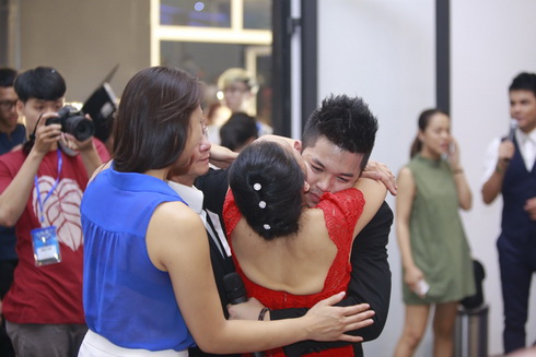 Vợ Thanh Bùi quot;giấu bụngquot; sau thông tin mang bầu 5 tháng - 9