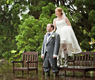 Những màn rước dâu trong mưa lũ xúc động rớt nước mắt - 9