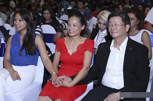 Mẹ Trọng Hiếu tin tưởng tuyệt đối vào độ quot;chuẩn manquot; của con - 2