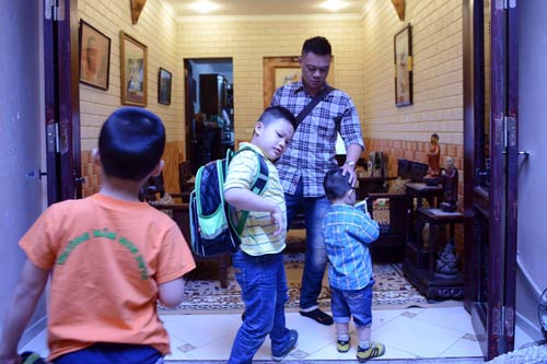 Bài văn tả quả ngộ nghĩnh của con trai MC Quang Minh - 3