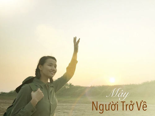 Lã Thanh Huyền dầm mưa lạnh đóng phim chiến tranh - 1