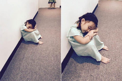 Cặp song sinh nhà Hồng Nhung quot;sành điệuquot; đi uống trà - 18