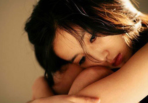 Chồng say rượu dẫn vợ cũ về nhà ân ái - 1