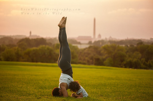 Thêm những bức ảnh mẹ ngực trần cho con bú tuyệt đẹp - 11