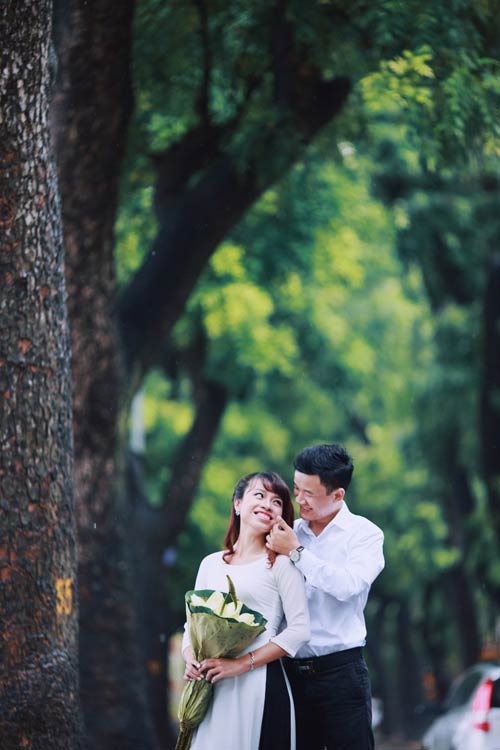 Đẹp say lòng bộ ảnh cưới mùa mưa bão - 15