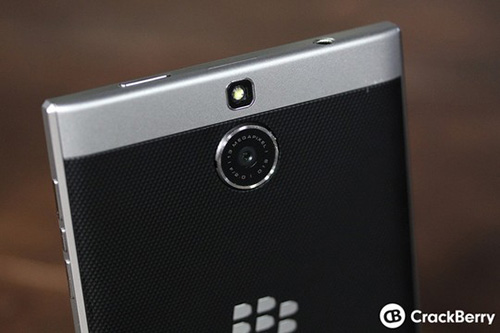 BlackBerry Passport quot;Bạcquot; lộ diện - 5