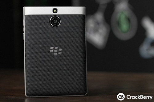 BlackBerry Passport quot;Bạcquot; lộ diện - 4