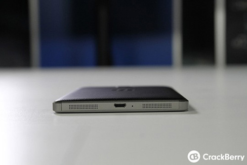 BlackBerry Passport quot;Bạcquot; lộ diện - 10