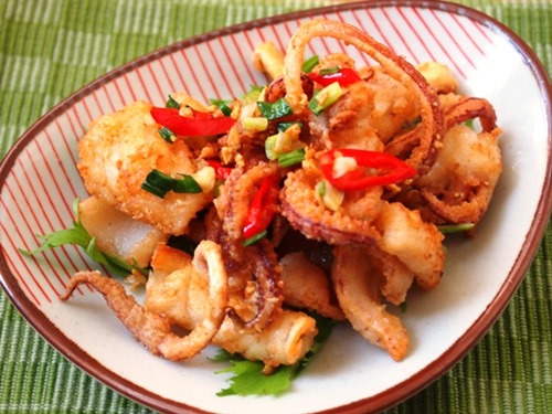 Mực chiên xào tỏi ớt đơn giản, dễ làm - 10