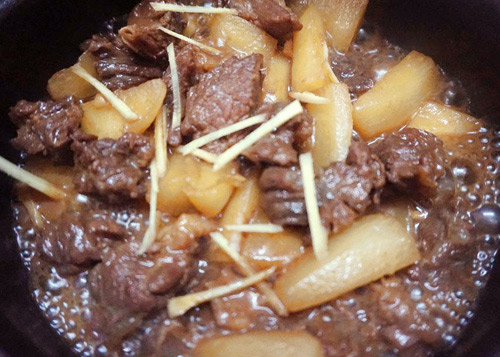 Thịt bò kho củ cải đậm đà đưa cơm - 7
