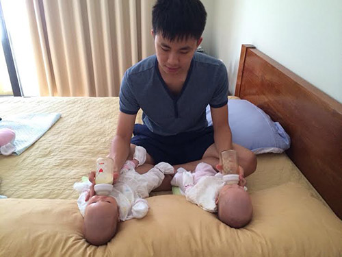 Ghen tị với mẹ sinh đôi chăm con nhàn tênh nhờ chồng “đảm” - 4