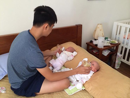 Ghen tị với mẹ sinh đôi chăm con nhàn tênh nhờ chồng “đảm” - 5