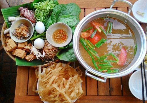 Nhớ Hà Nội, rủ nhau đi lẩu riêu cua đường Cù Lao - 1