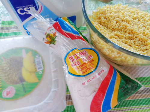 Bánh Trung thu dẻo lá dứa nhân đậu xanh hấp dẫn - 1