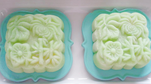 Bánh Trung thu dẻo lá dứa nhân đậu xanh hấp dẫn - 10