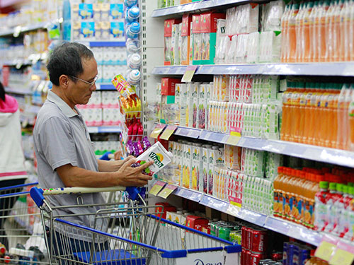 Hàng Việt sắp đón “bão” - 1
