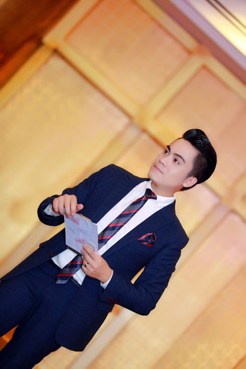 MC Thái Dũng thân thiết Lưu Hương Giang tại sự kiện - 2