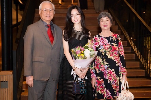 Con gái Giáng My đẹp khiến quot;hoa ghen, liễu hờnquot; - 6