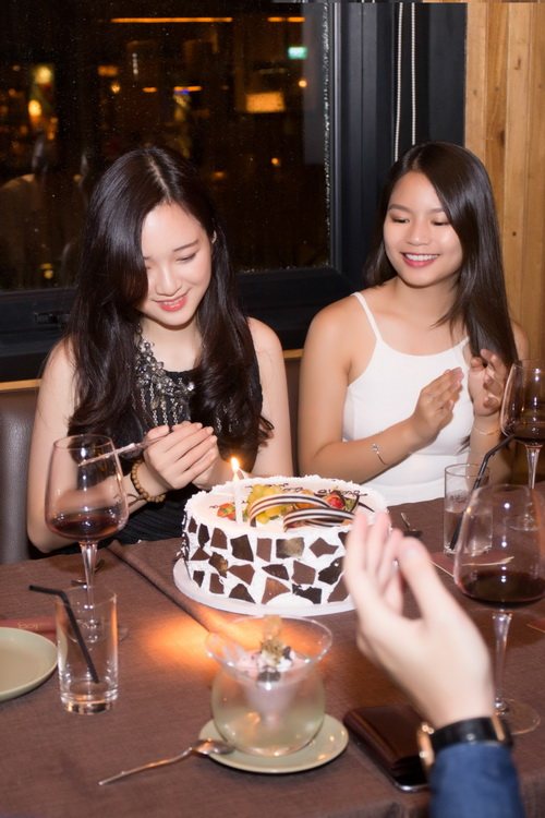 Con gái Giáng My đẹp khiến quot;hoa ghen, liễu hờnquot; - 13