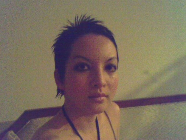 Bất ngờ trước hình ảnh diễn viên Linh Nga cạo đầu - 1