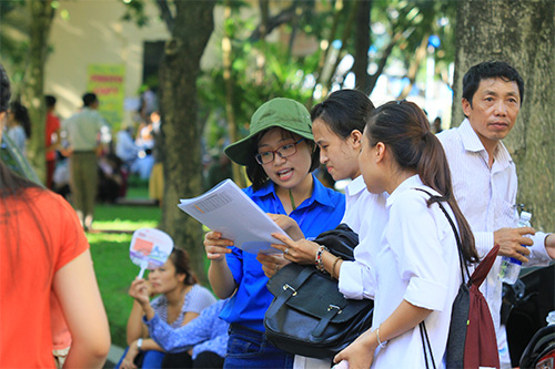 #039;Trận đánh lớn#039; của ngành giáo dục và #039;canh bạc#039; của thí sinh - 1