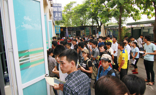 Ngày 25/8, các trường công bố danh sách trúng tuyển - 1