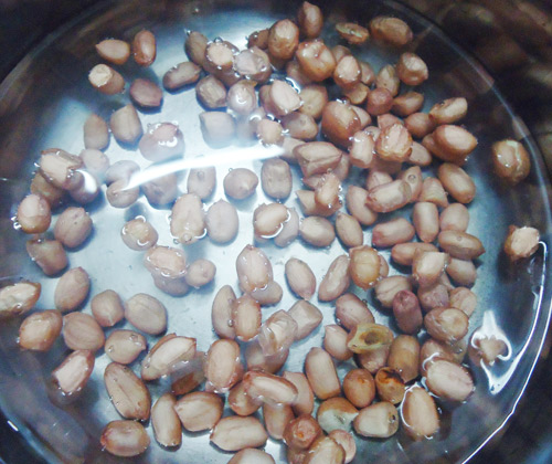 Chè bí đỏ đậu phộng thơm ngon - 4