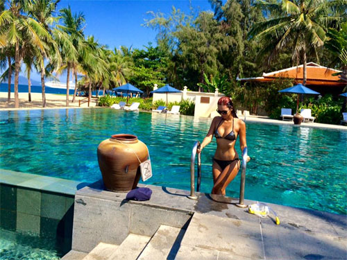 Khánh Thi - Phan Hiển tình tứ bên nhau ngày cuối tuần - 15