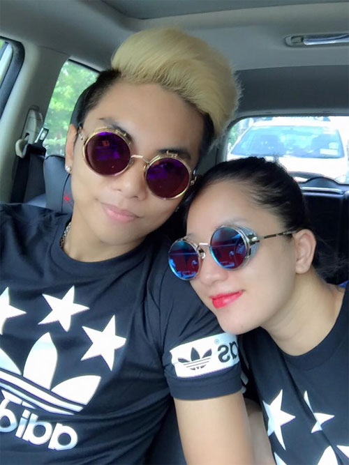 Khánh Thi - Phan Hiển tình tứ bên nhau ngày cuối tuần - 1