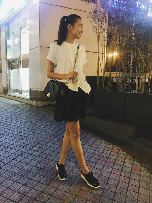 Khánh Thi - Phan Hiển tình tứ bên nhau ngày cuối tuần - 16