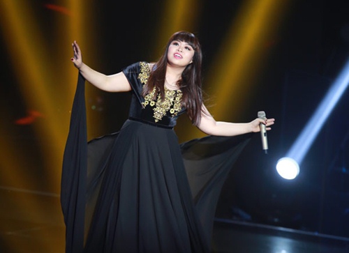 The Voice 2015: Mr Đàm loại cô gái quot;vừa ăn kẹo vừa hátquot; - 10